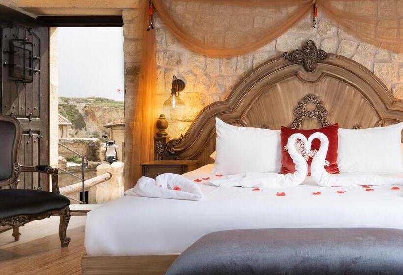 Номер Deluxe с Балконом, Elysion Cave Suites