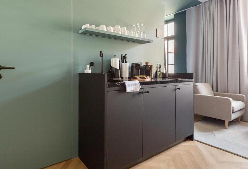 Люкс, Limehome Rottenburg Am Neckar Poststraße