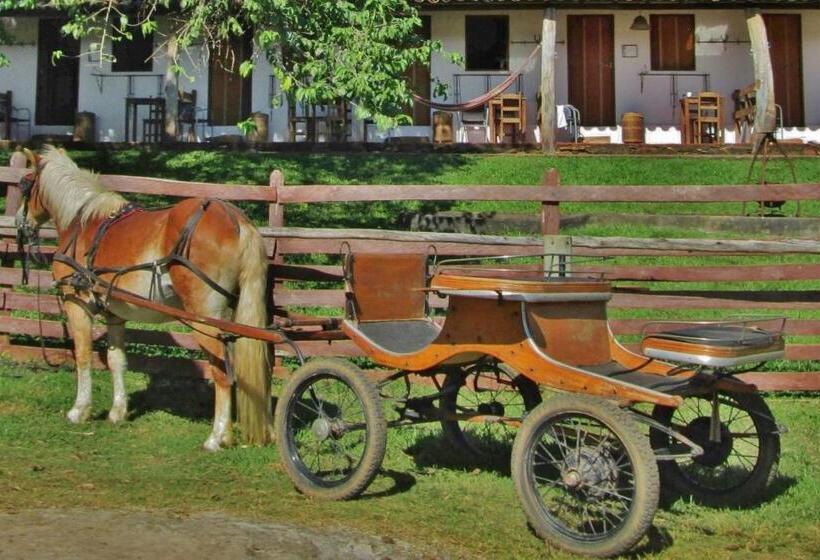 Standard room with outdoor bath, Fazenda Da Roseta   Turismo Rural E Passeios A Cavalo