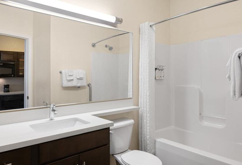 スイート, Candlewood Suites Bismarck