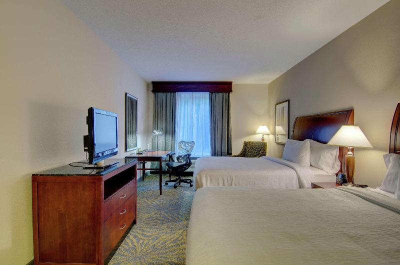 Номер Премиум, Hilton Garden Inn Norwalk