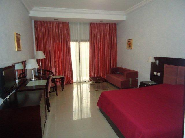 اتاق استاندارد با چشم‌انداز استخر, Le Relais