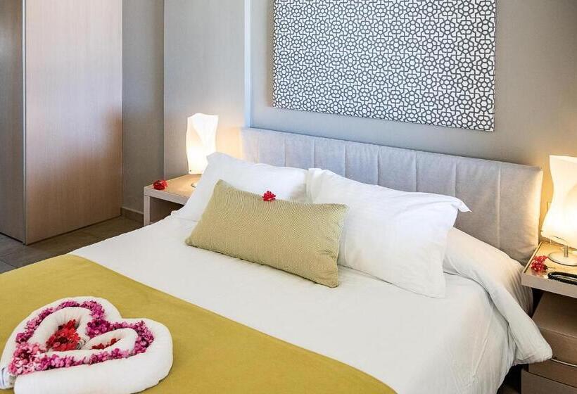 Студия Стандарт Вид на Море, Kavos Hotel & Suites