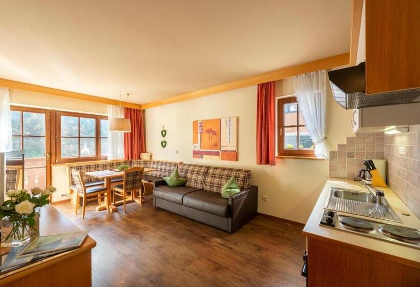 Апартаменты 2 Спальни, Alpenhof Lodge