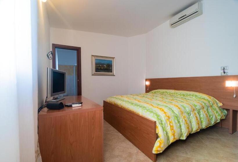 Номер Economy, Bonsai B&b Alghero
