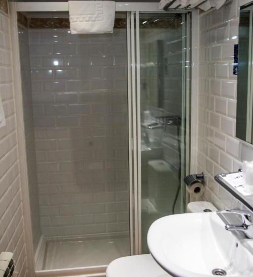 اتاق خانوادگی, Boutique Hotel Castilla
