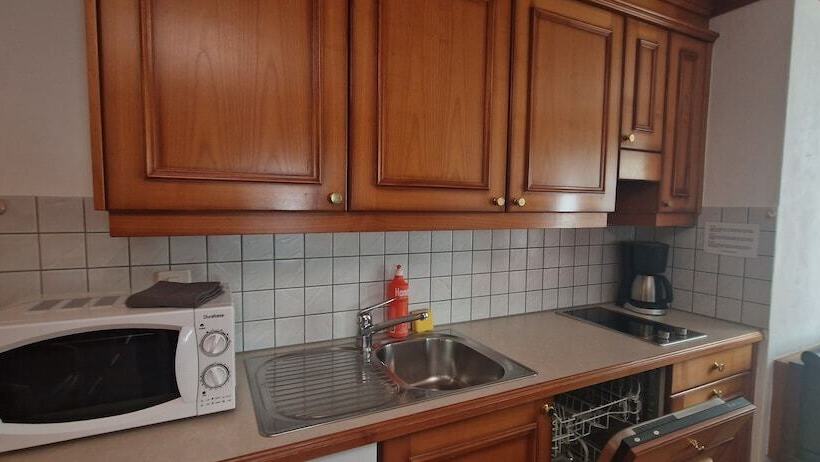 1 Bedroom Apartment, La Perle Apartments