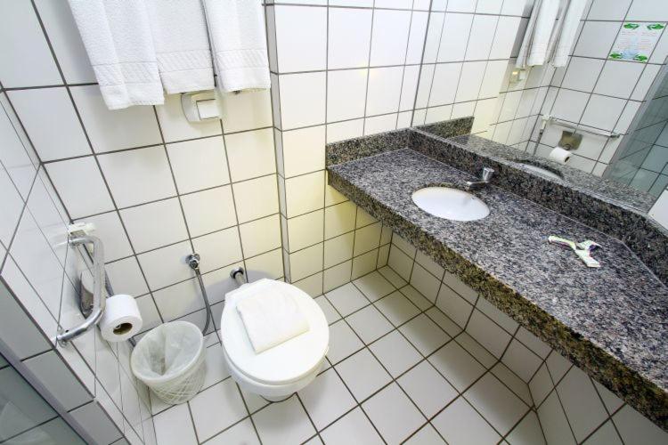带阳台标准四人间, Apart Diroma Exclusive Residence