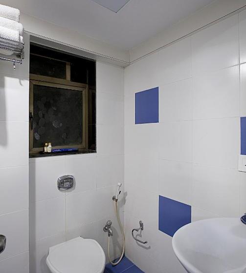 Трехместный Номер Deluxe, Planet Residency