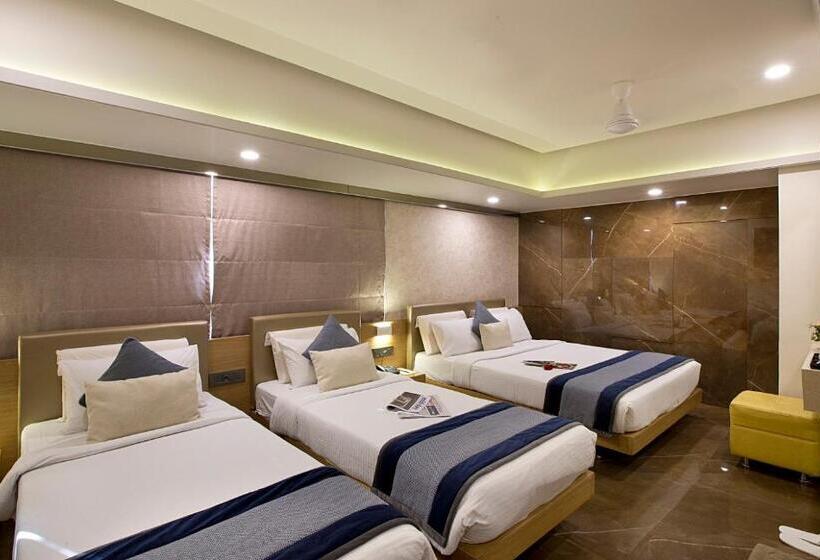 Номер Стандарт, Planet Residency