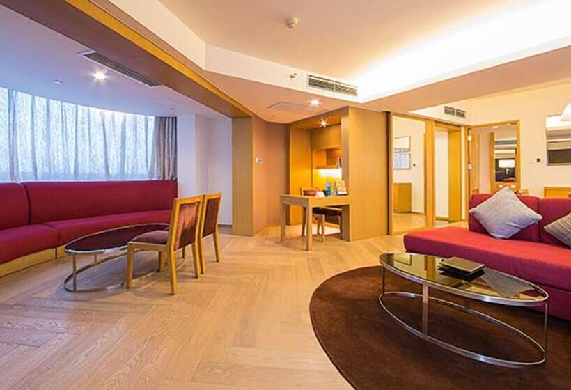 Апартаменты Премиум 1 Спальня, Somerset Riverview Chengdu