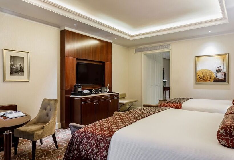 Номер Superior, Lotte Hotel Moscow   The Leading Hotels Of The World