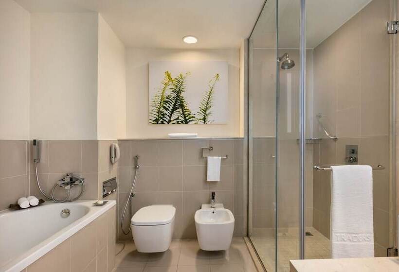 Номер Клуб, Traders Hotel, Abu Dhabi