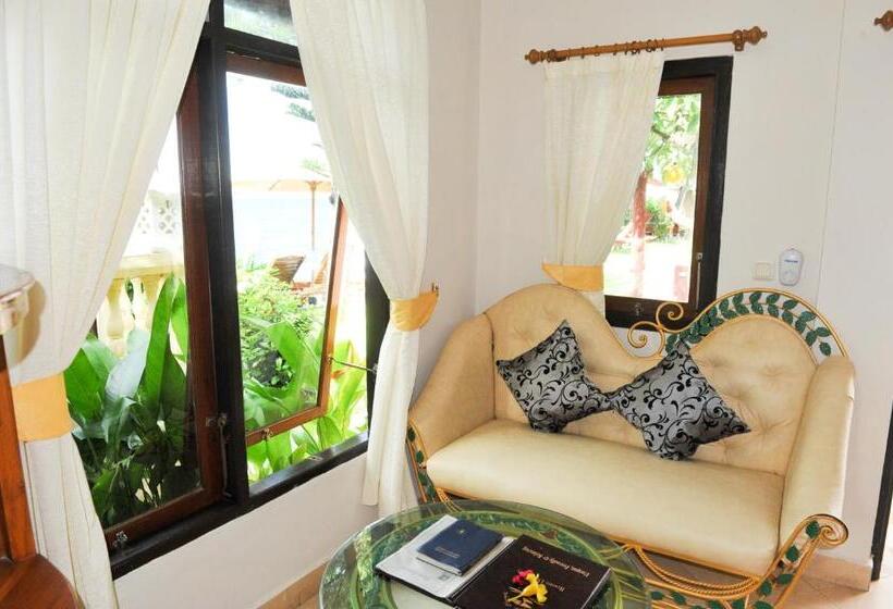 스탠다드 스튜디오, Bali Seascape Beach Club