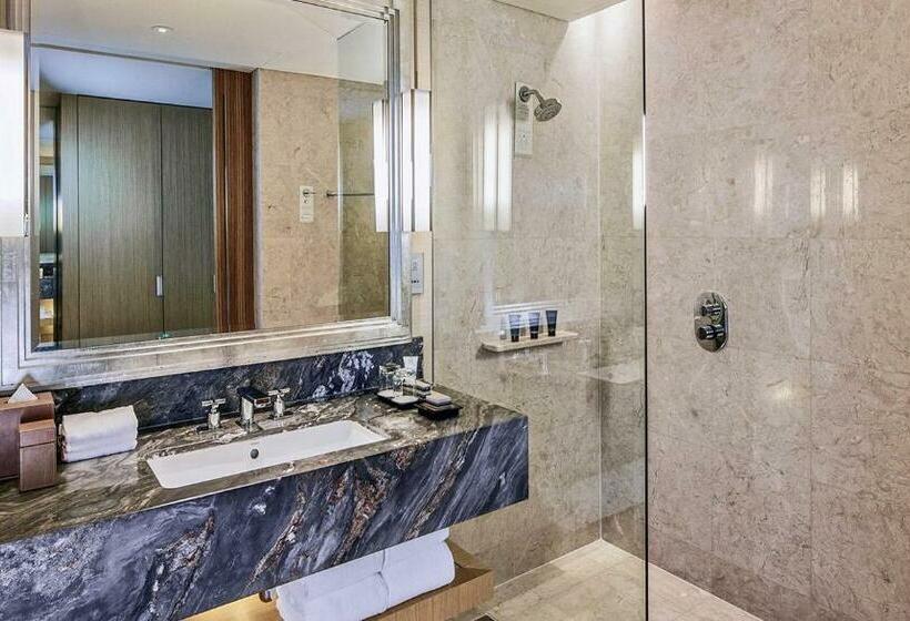 اتاق لوکس با چشم‌انداز باغ, Marina Bay Sands