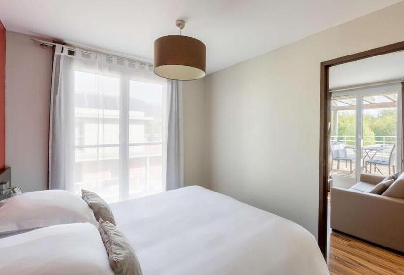 Президентский Люкс, Best Western Park Hotel Geneve Thoiry