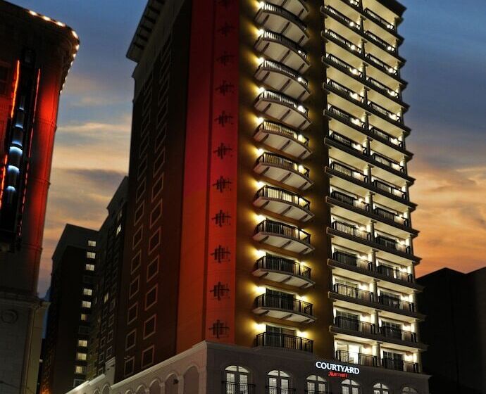 Habitació Estàndard 2 Llits Matrimoni, Courtyard By Marriott San Antonio Riverwalk