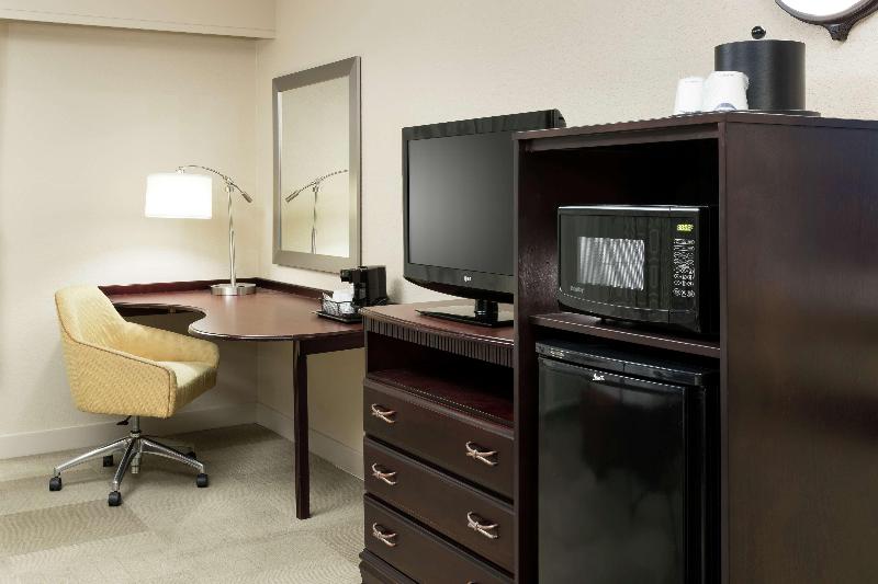 Стандартный Номер Кровать Кинг, Hampton Inn & Suites Pensacola I10 N At Univ. Town Plaza