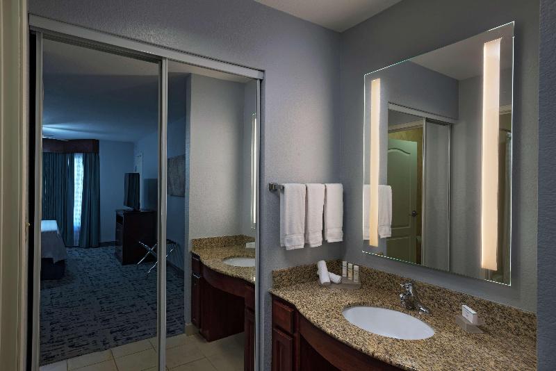 Люкс 2 Спальни, Homewood Suites By Hilton Fort Collins