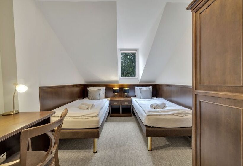 سوییت, Rezidence Villa Gloria