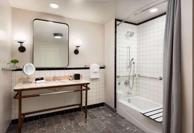 Номер Стандарт, Hilton Garden Inn Irvine Spectrum Lake Forest