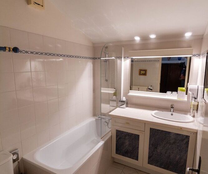 Family Suite, Chateau De Lantic