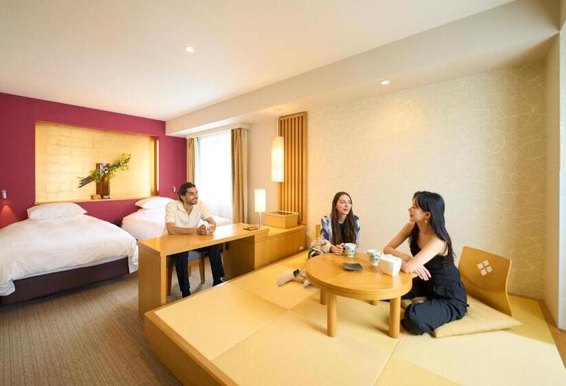 Семейный Номер, Resol Trinity Kanazawa