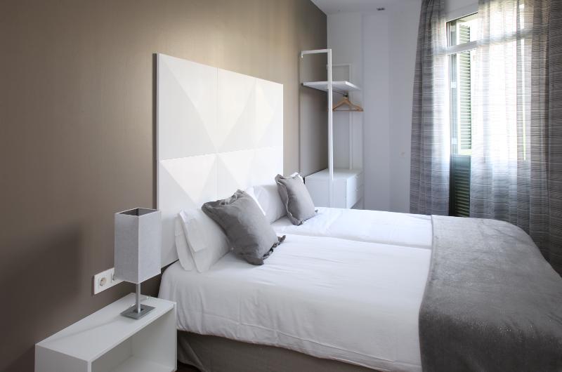 Апартаменты 2 Спальни, Mh Apartments Suites