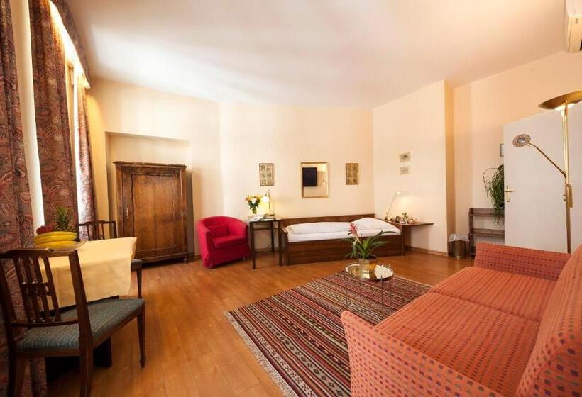 수피리어 스튜디오, Mondial Appartement