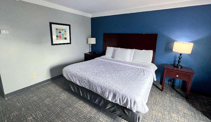 장애인을 위한 킹사이즈 침대 스탠다드 룸, Best Western Plus Glen Allen Inn