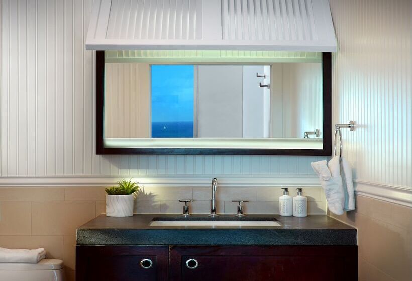 Люкс, Sole Miami A Noble House Resort