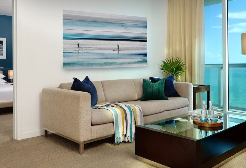 Люкс Вид на Море, Sole Miami A Noble House Resort