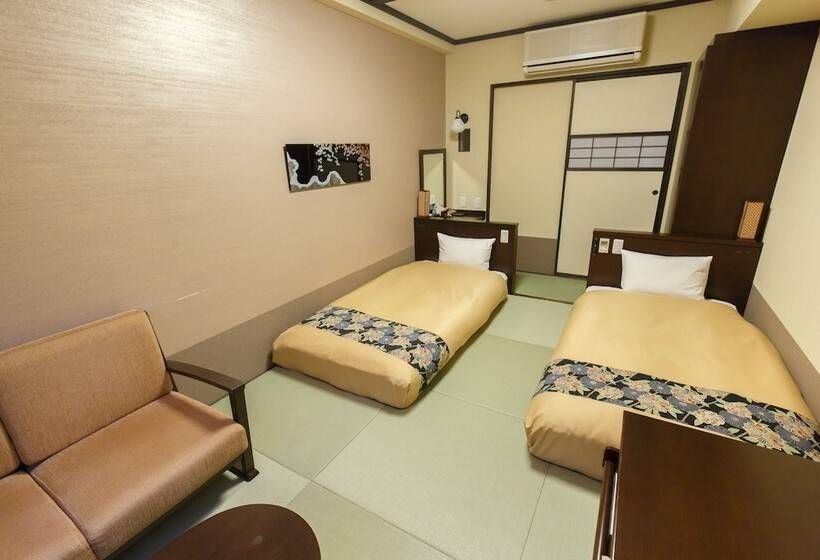 标准间, Takayama Ouan