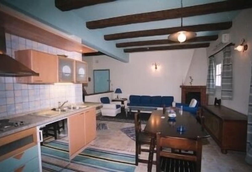 Президентский Люкс, Villa Yannis