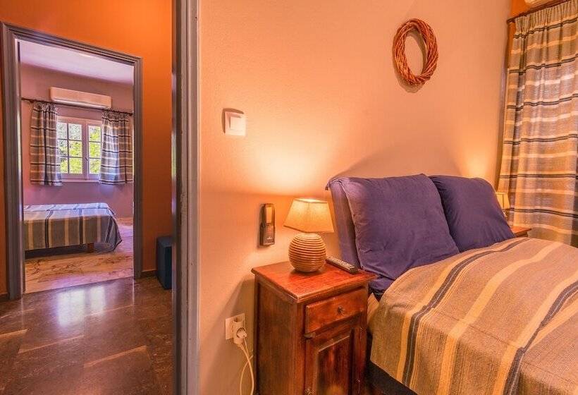 Апартаменты 3 Спальни, Villa Yannis