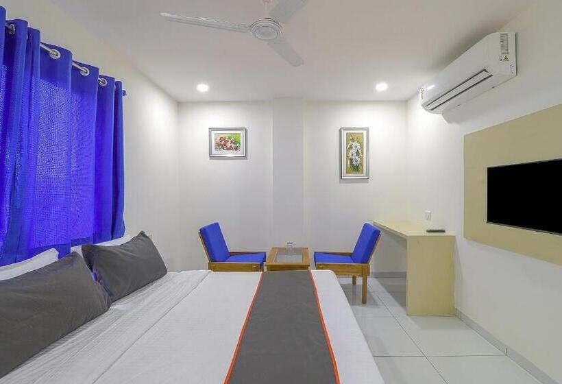 Трехместный Номер Классика, Collection O Hotel La Veera