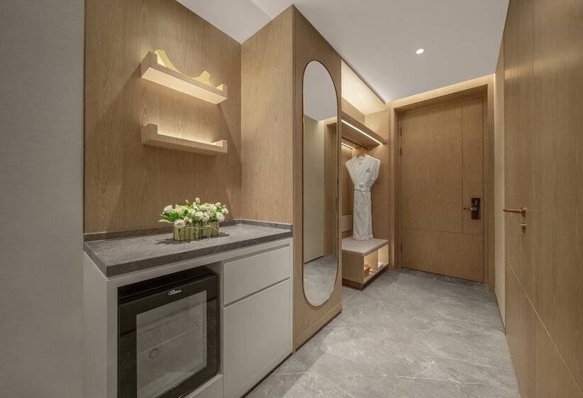 标准间, Holiday Inn Fu An