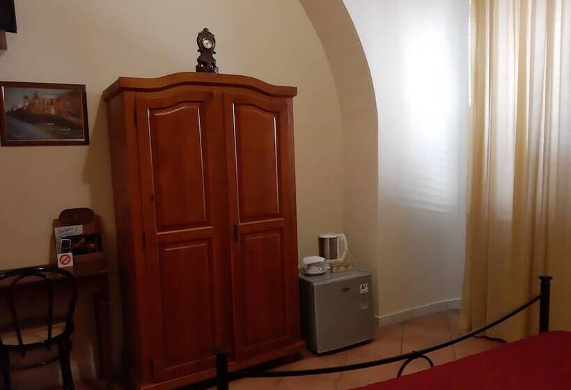 Номер Стандарт, I Mastrazzi B & B