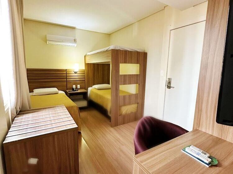 스탠다드 트리플 룸, Umbu Hotel Porto Alegre   Centro Histórico   Prox Aeroporto 15min