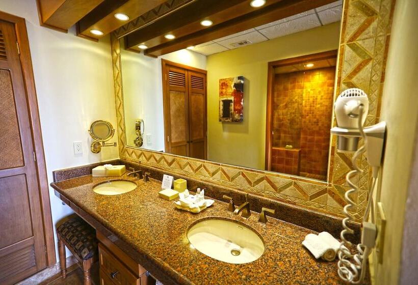 سوییت جونیور لوکس, The Royal Haciendas Resort & Spa