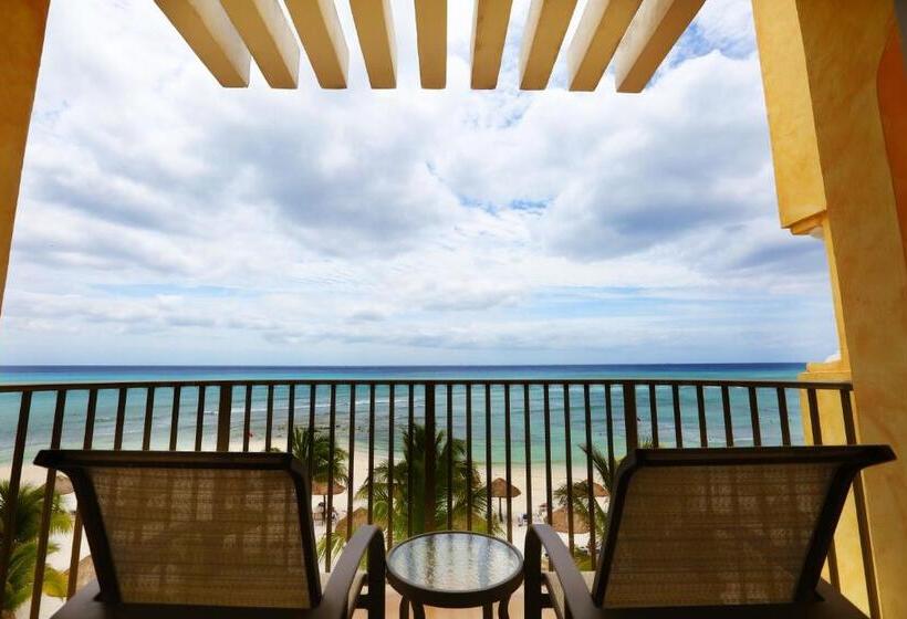 デラックスジュニアスイート, The Royal Haciendas Resort & Spa