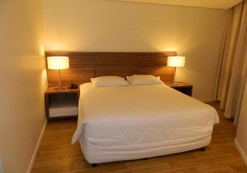 Номер Executive, Umbu Hotel Porto Alegre   Centro Histórico   Prox Aeroporto 15min