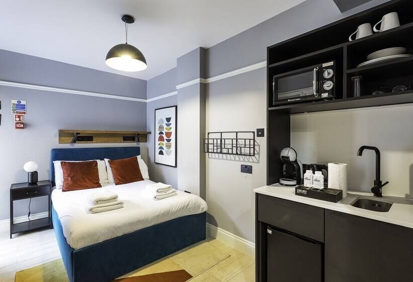 Номер Стандарт, Kensington Rooms   Warwick Road