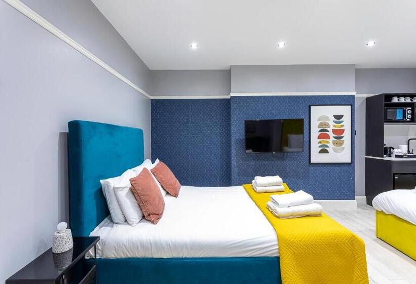 Семейный Номер, Kensington Rooms   Warwick Road