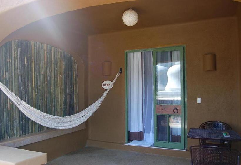 带大床的套房, Hostal De La Luz