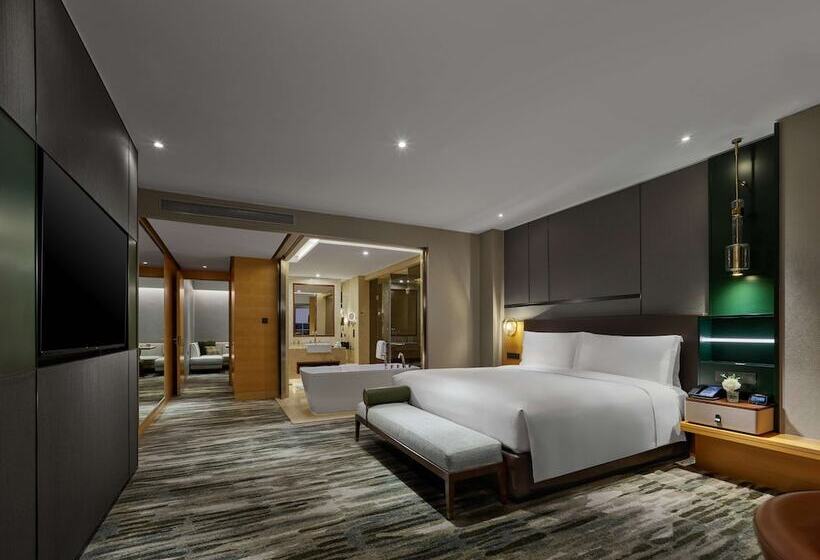 Номер Стандарт, Hilton Shanghai Hongqiao