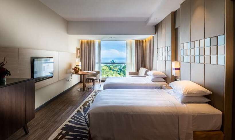 Номер Deluxe, Hilton Shanghai Hongqiao