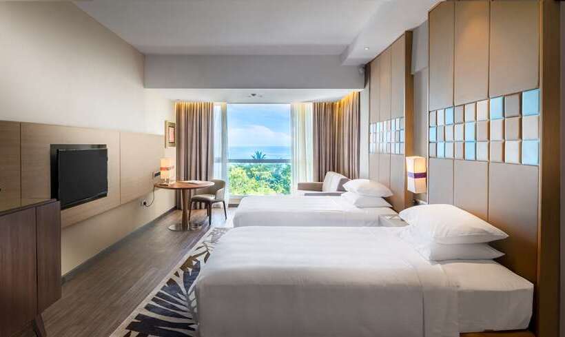 Номер Deluxe, Hilton Shanghai Hongqiao
