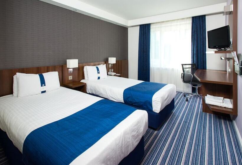 Номер Стандарт, Holiday Inn Express Cambridge Duxford M11 Jct 10, An Ihg