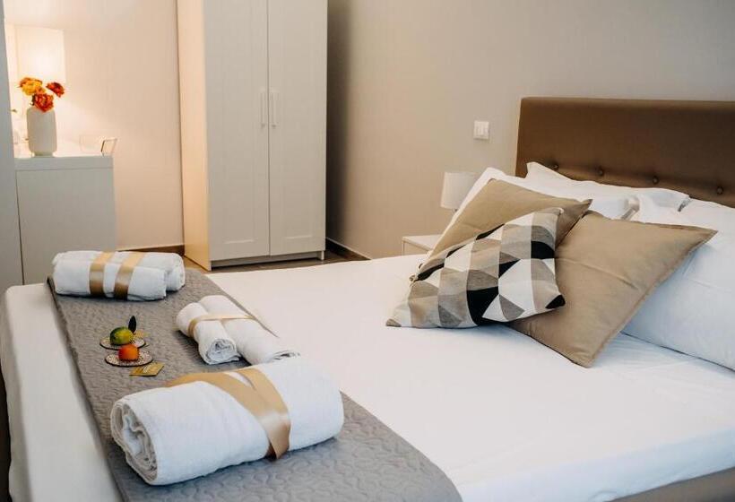 اتاق استاندارد, B&b Stramondo